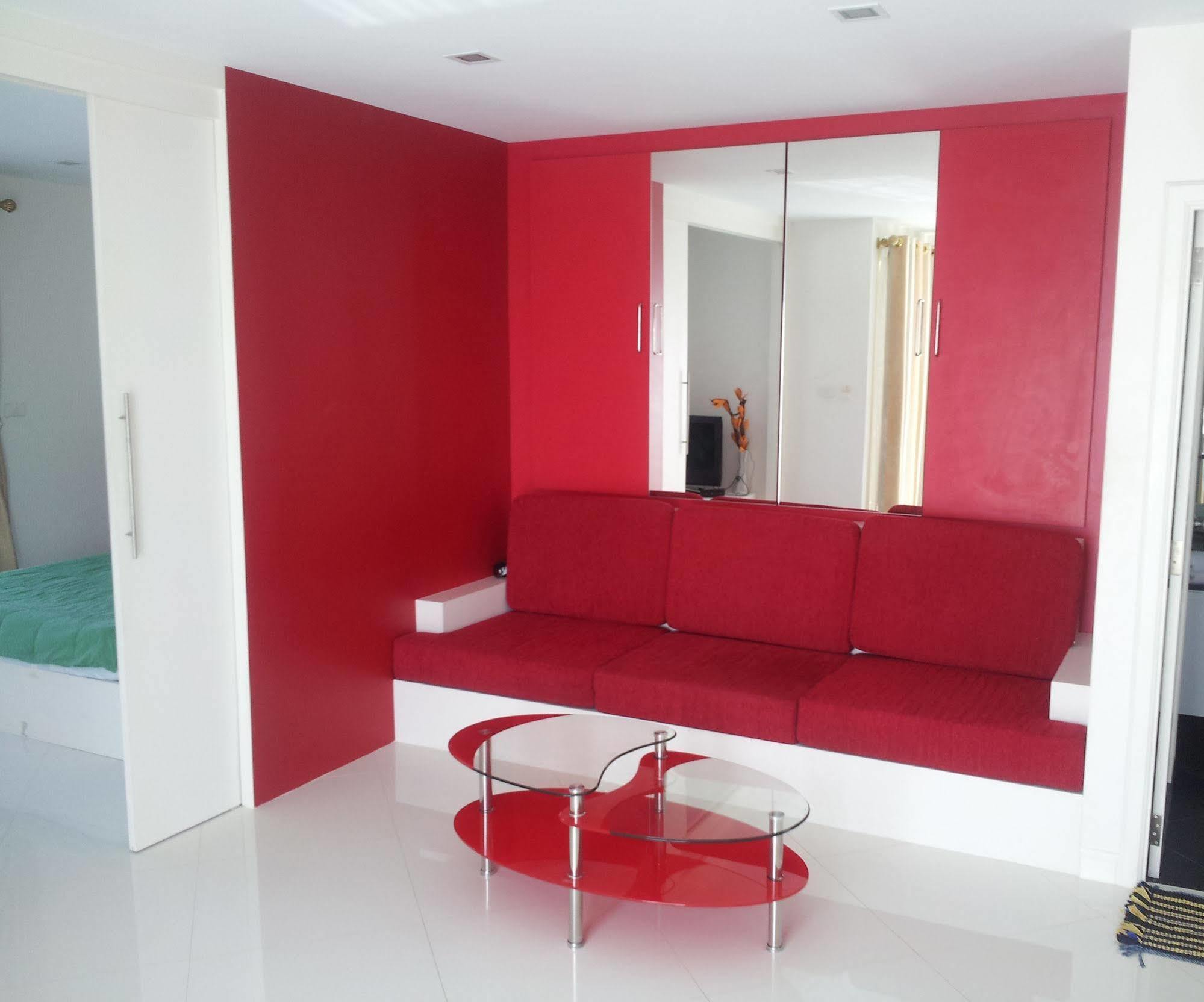 Daisy Residence Jomtien Beach Exterior foto